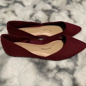 Time and tru memory foam slippers.